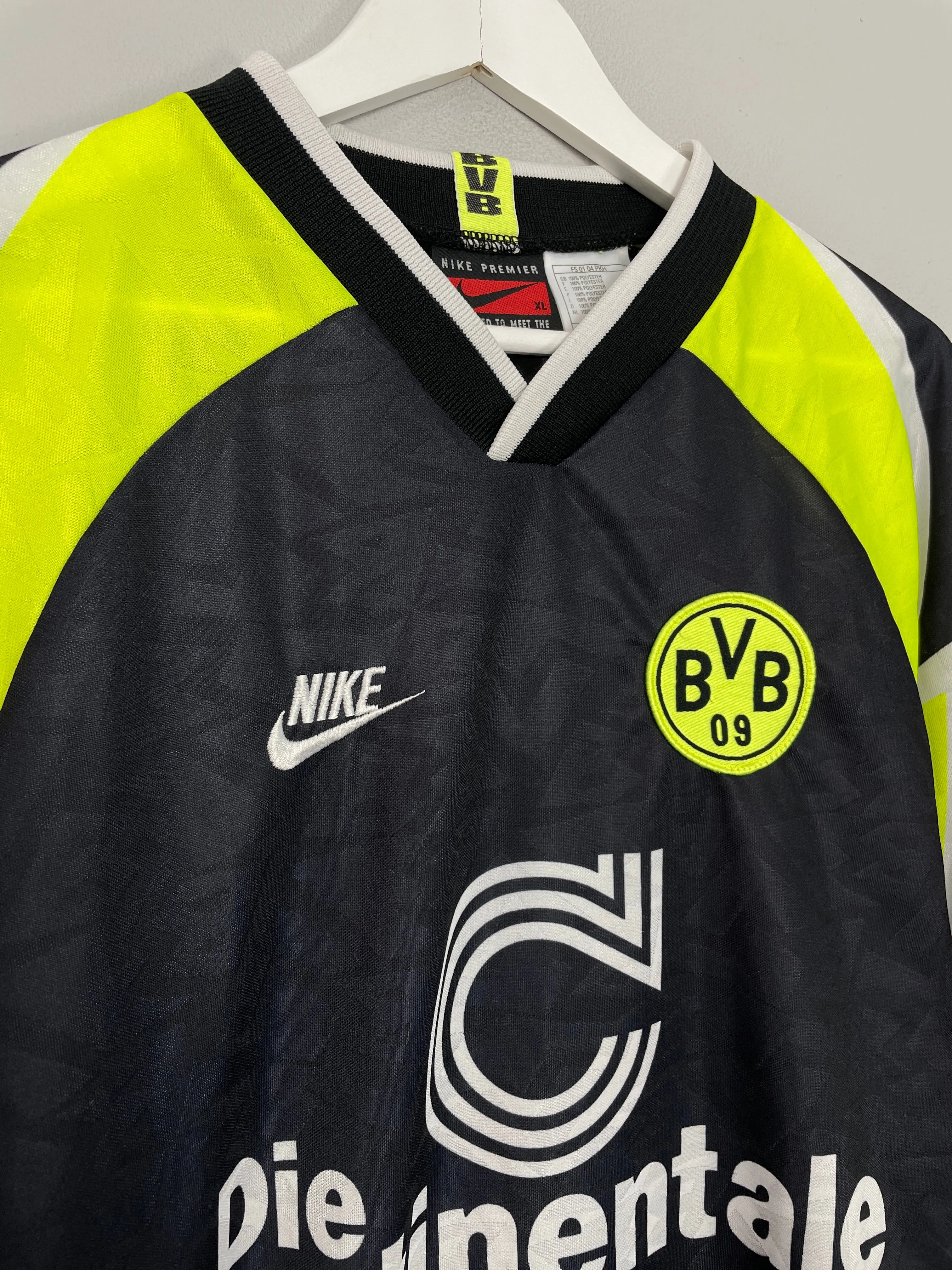 1995/96 DORTMUND AWAY SHIRT (XL) NIKE