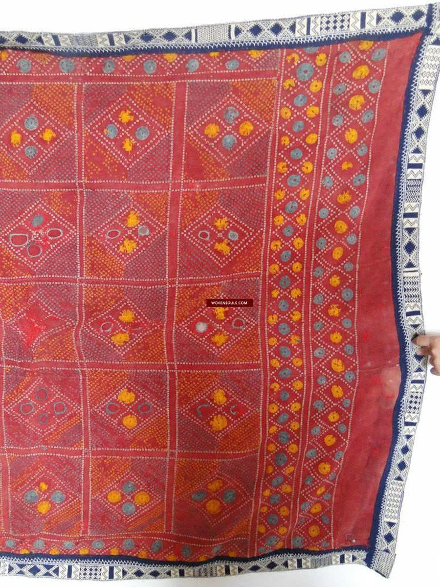 619 SOLD Old Cotton Bishnoi Wedding Shawl with Tie-Dye-effect Embroidery