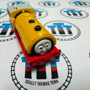 Ben (2009) Noisy Used - Trackmaster