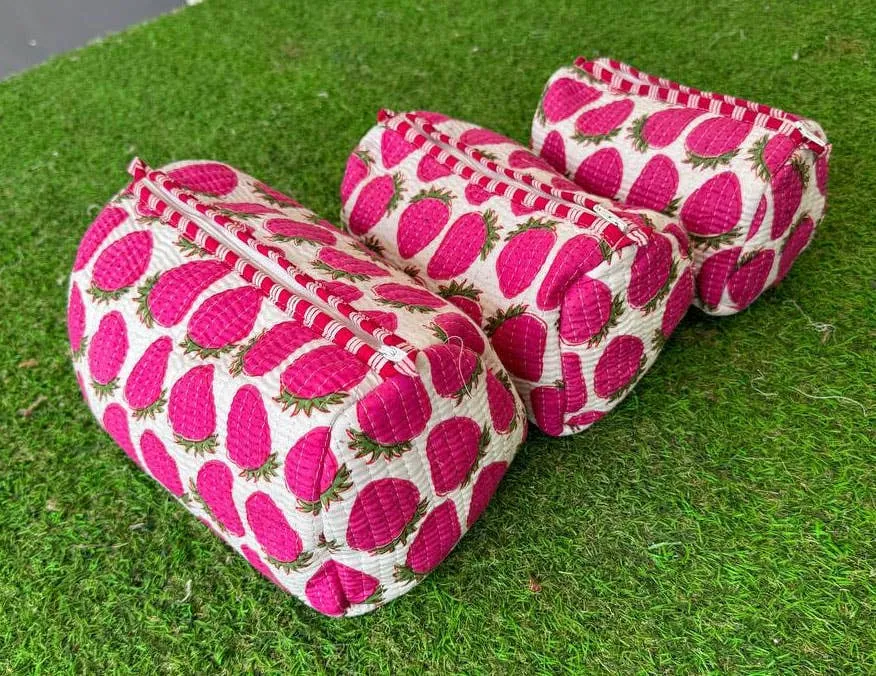 Berry Quilted Bag -Medium