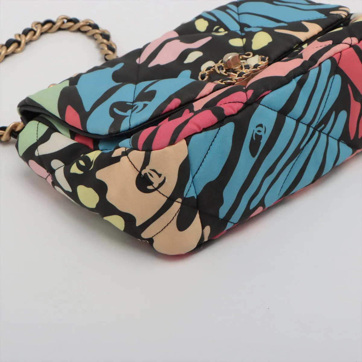 Chanel 19 Canvas x Leather Chain Shoulder Bag Multicolor Gold x Silver Gold AS1160
