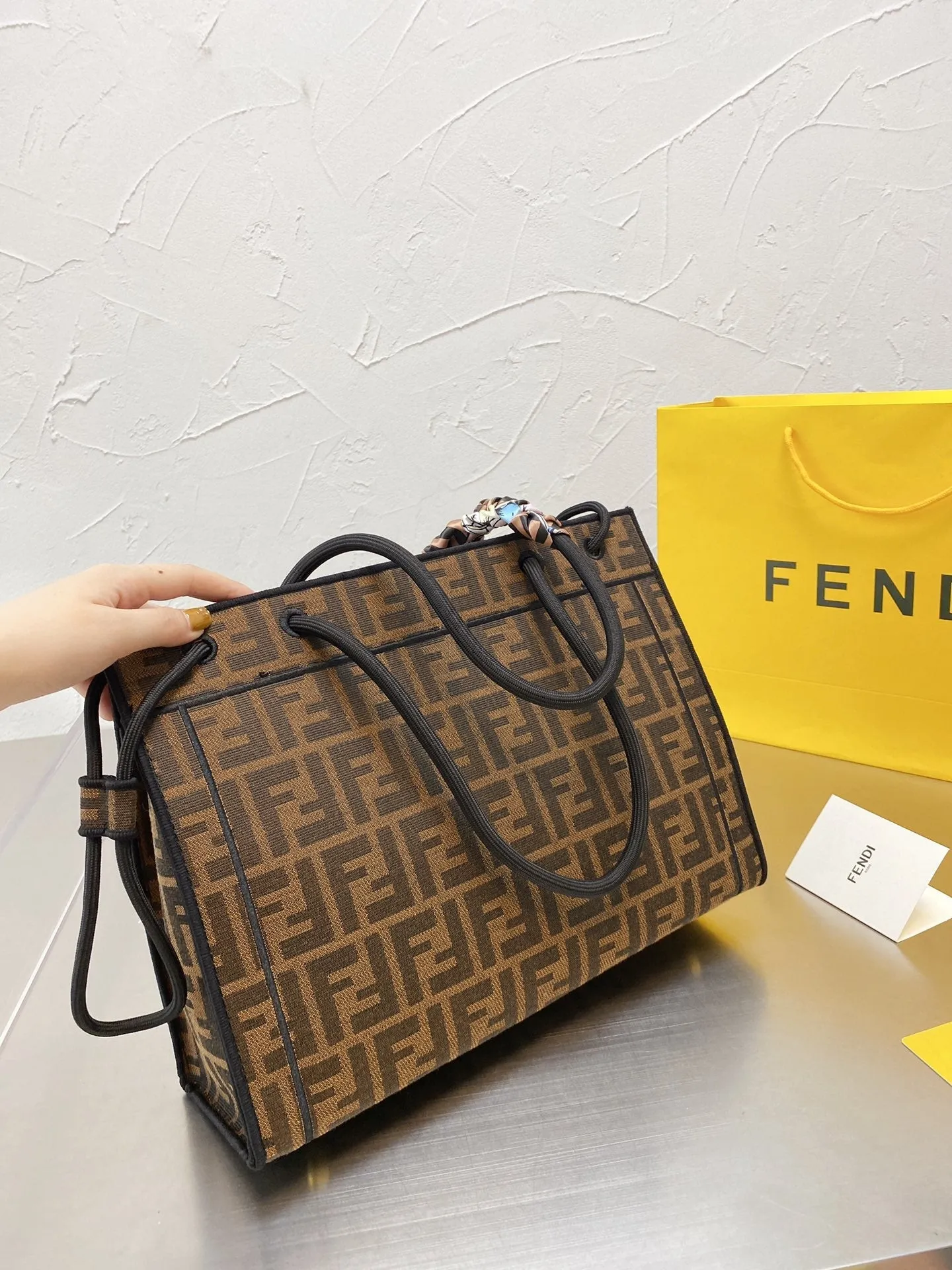 EN   Designer bags by Fendi 227