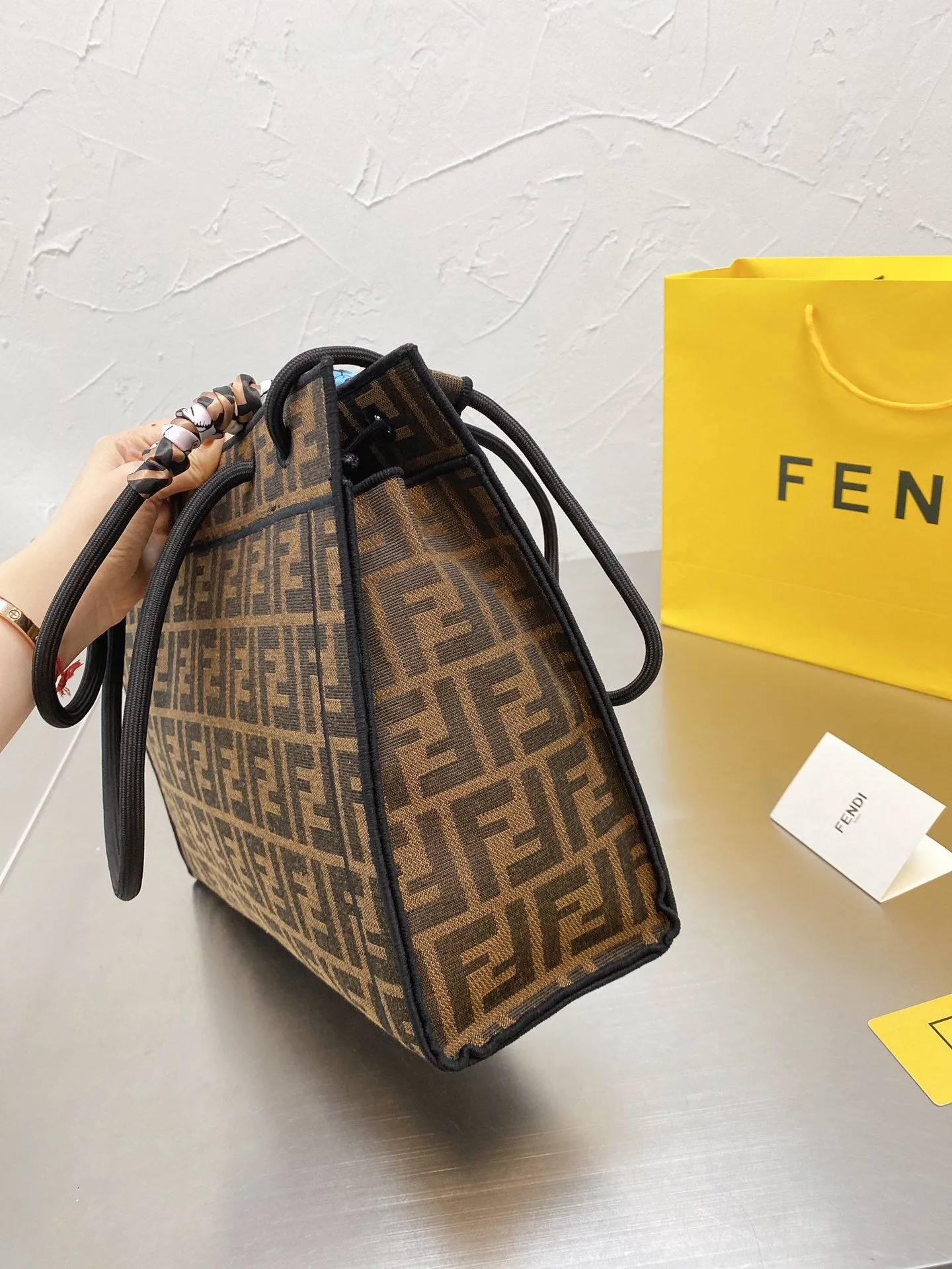 EN   Designer bags by Fendi 227