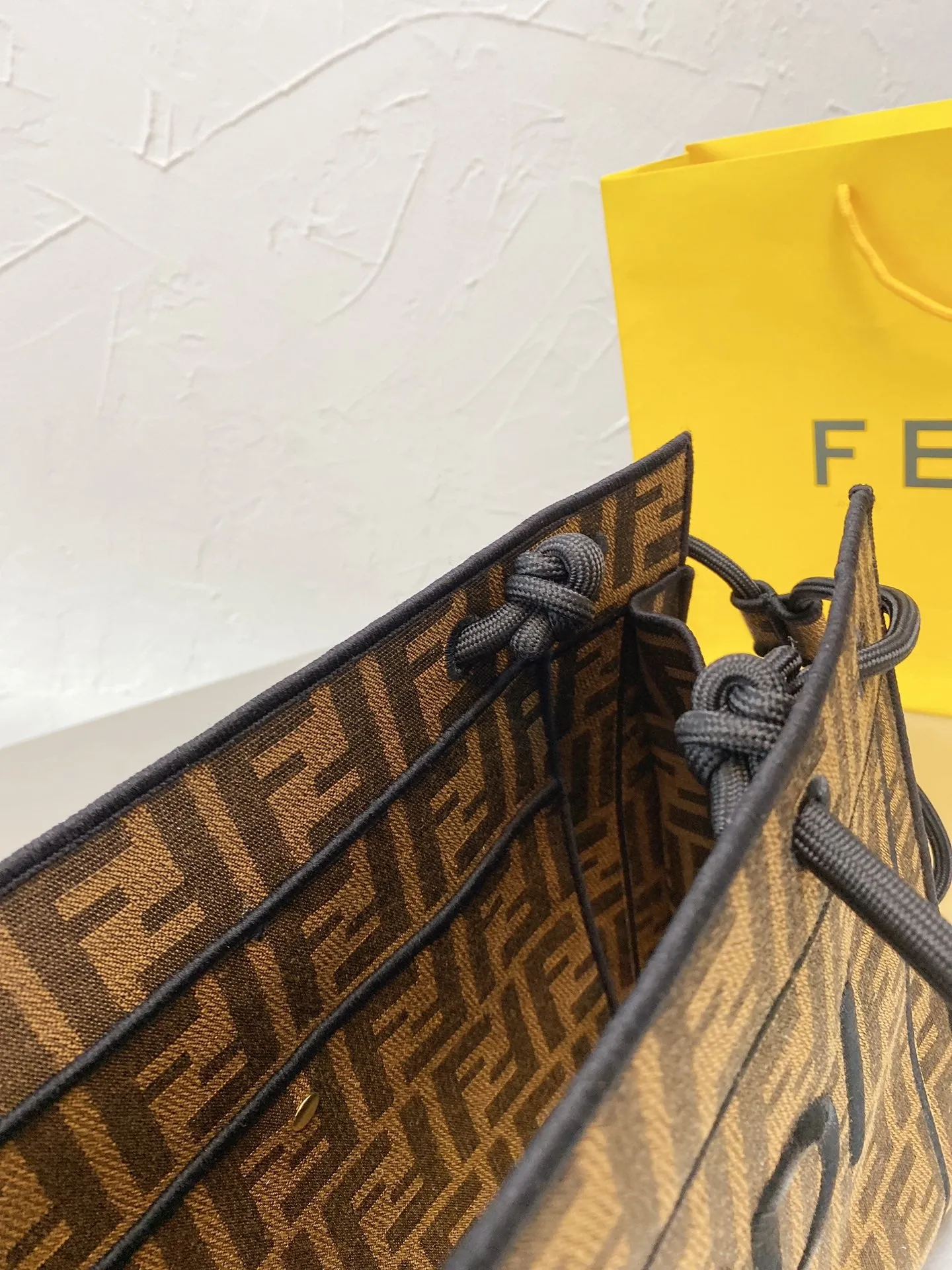EN   Designer bags by Fendi 227