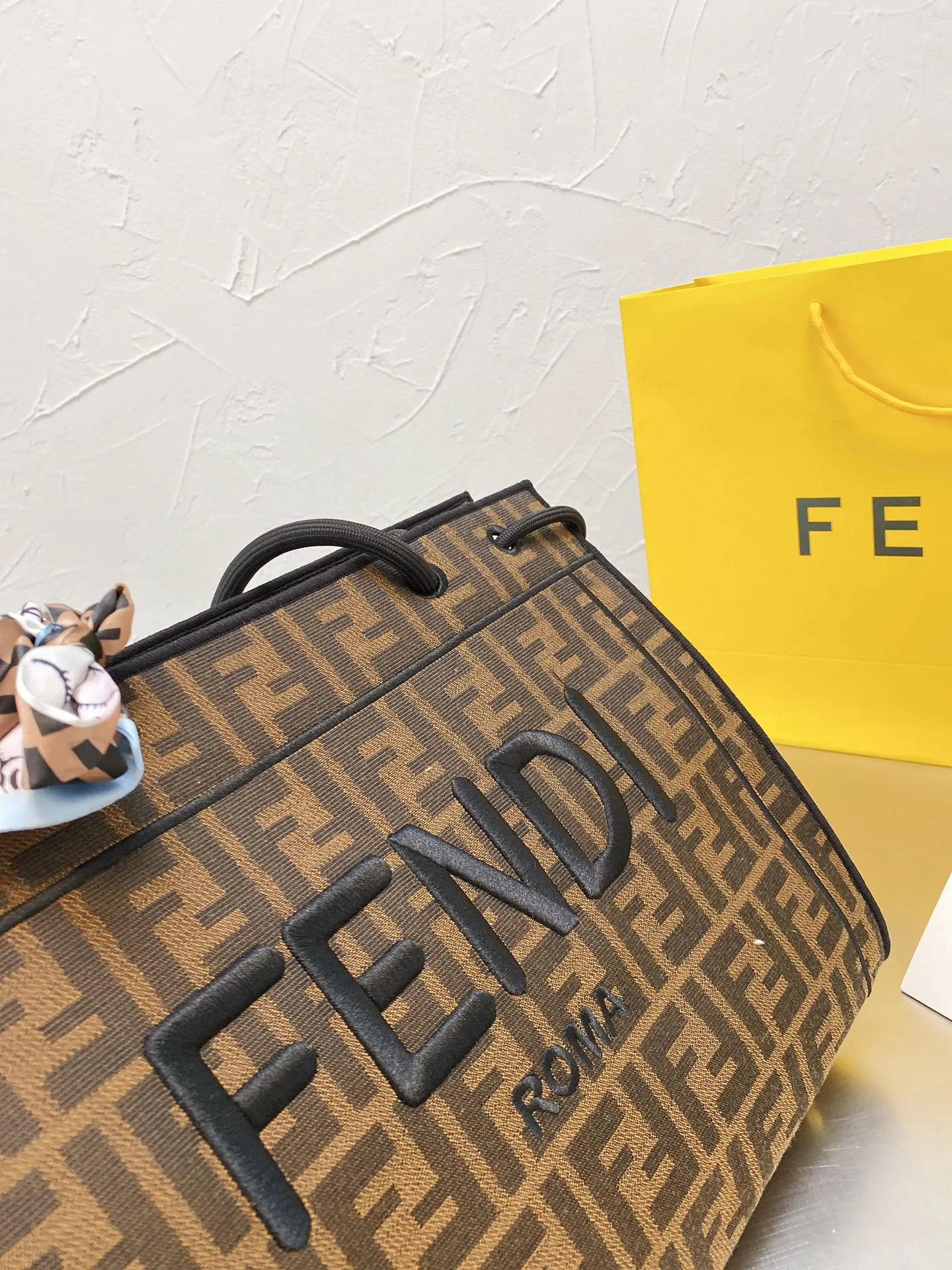 EN   Designer bags by Fendi 227