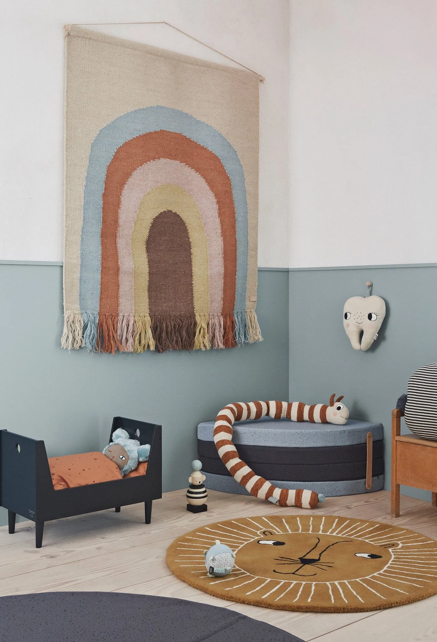 Follow The Rainbow Wall Rug - Multi