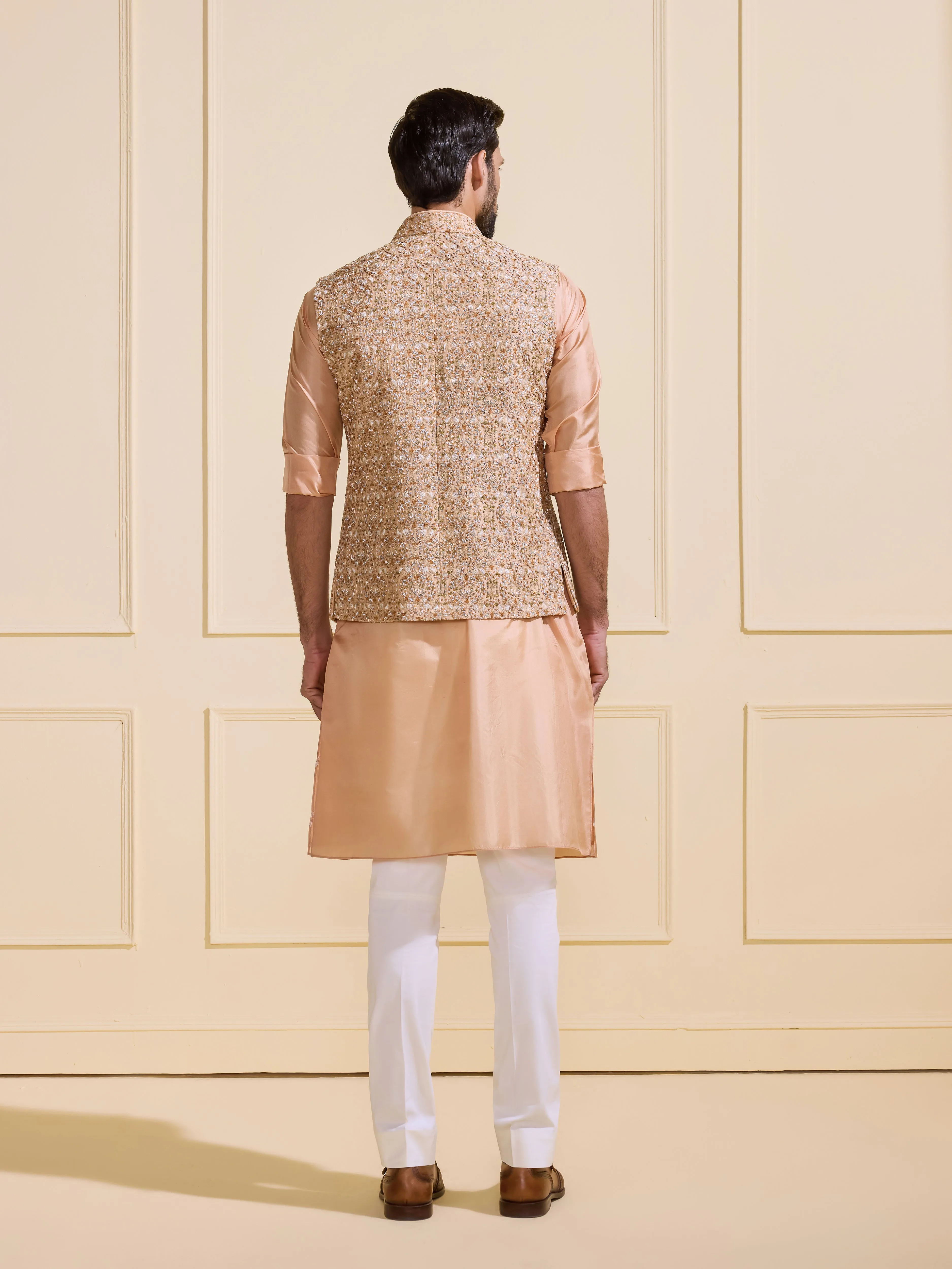 Gilded Weaves: A Waistcoat Of Artistic Mastery