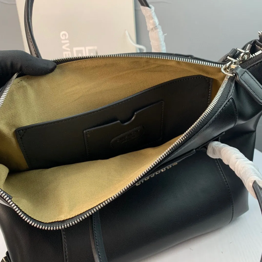 GNY013  11.8x9.8x2.8inch