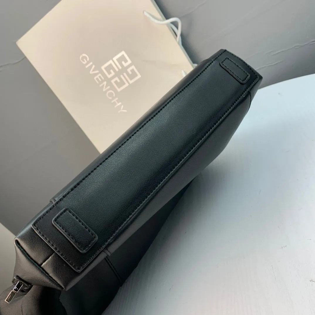 GNY013  11.8x9.8x2.8inch