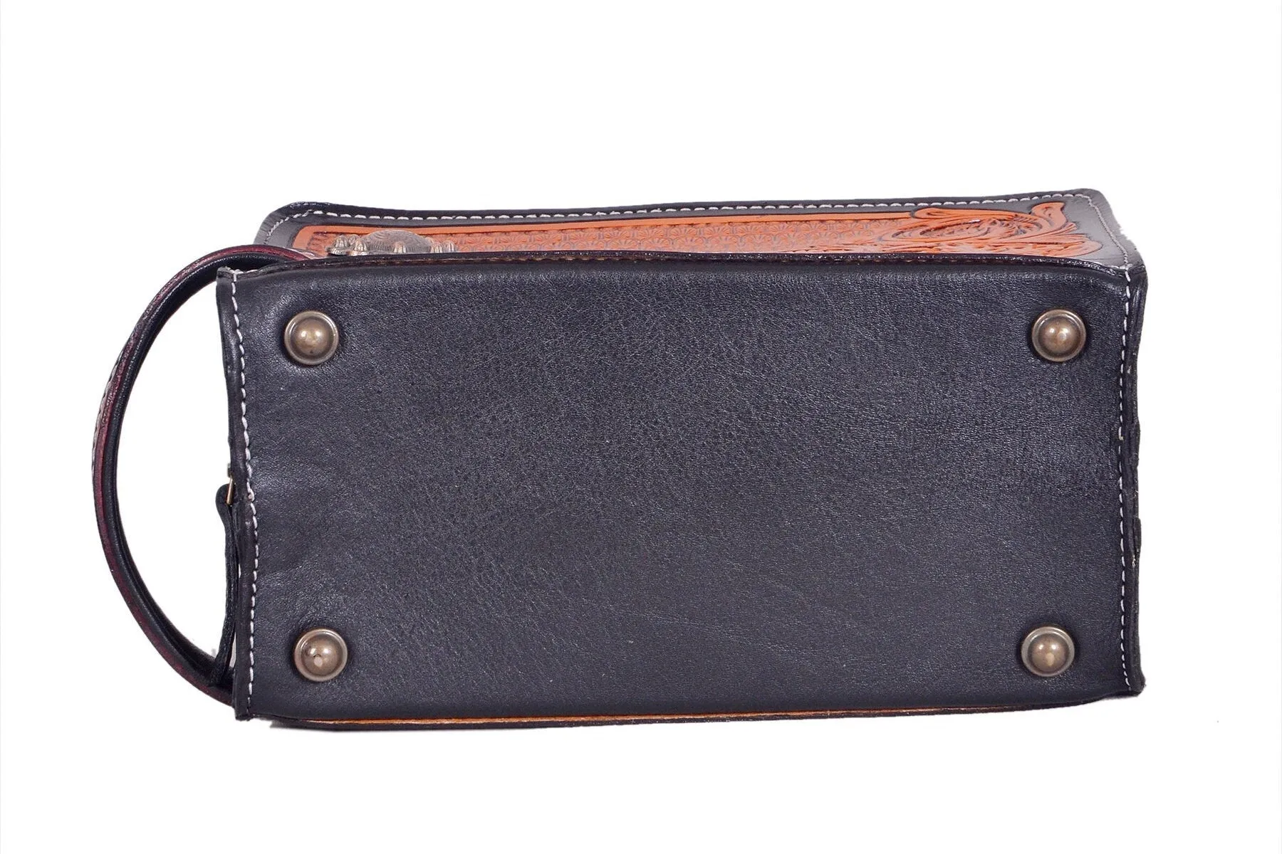 Hand Tooled Men / Women Travel Toiletry Organizer Shaving Kit Tooled Leather Bag With Waterproof Lining 20IS301