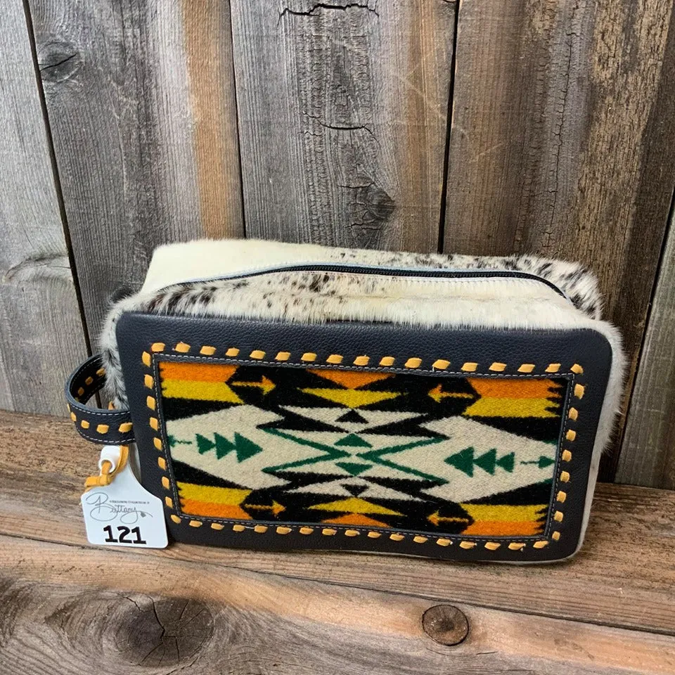 Large Buck-stitched Pendleton® Toiletry Bag #121