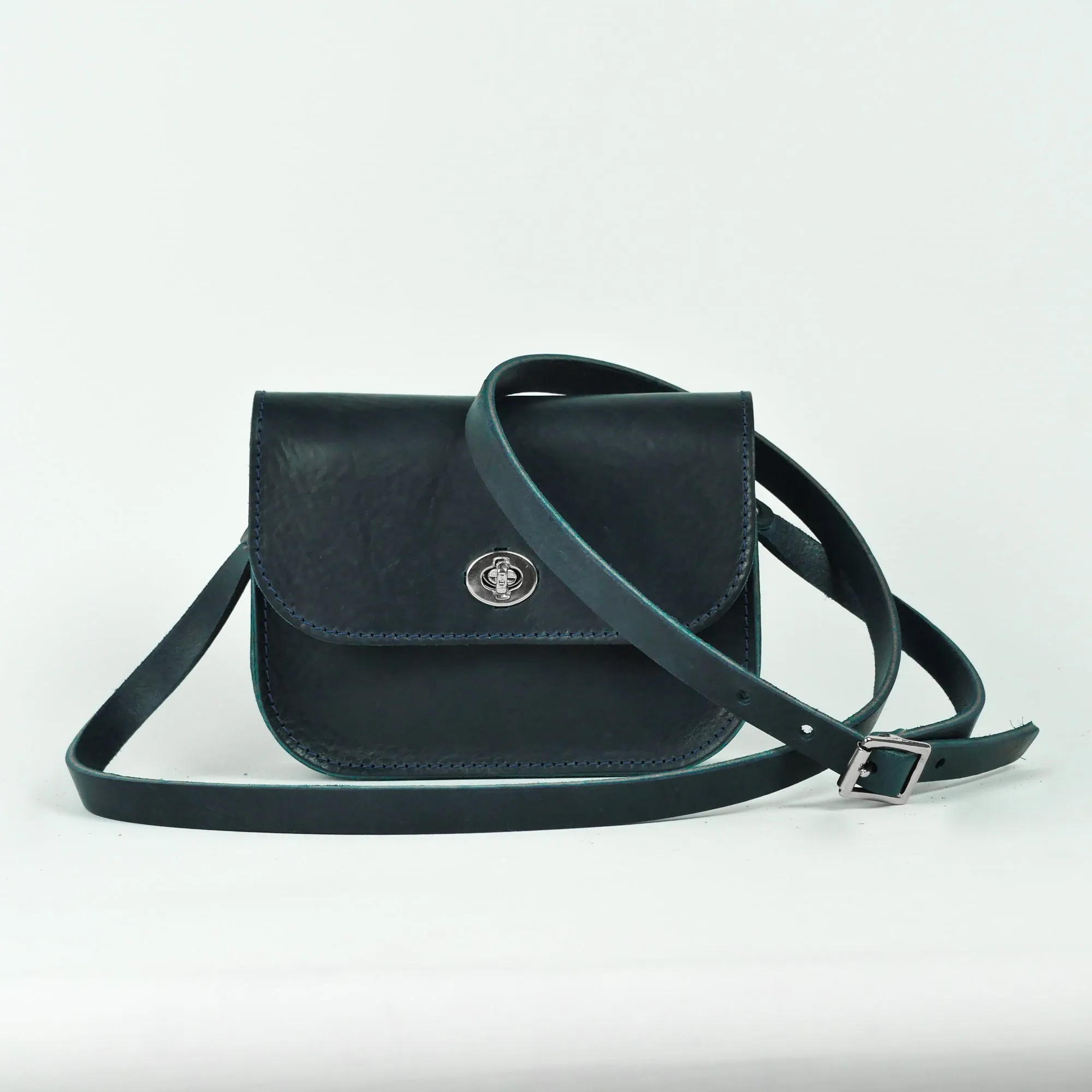 Missouri Navy Leather Shoulder Bag