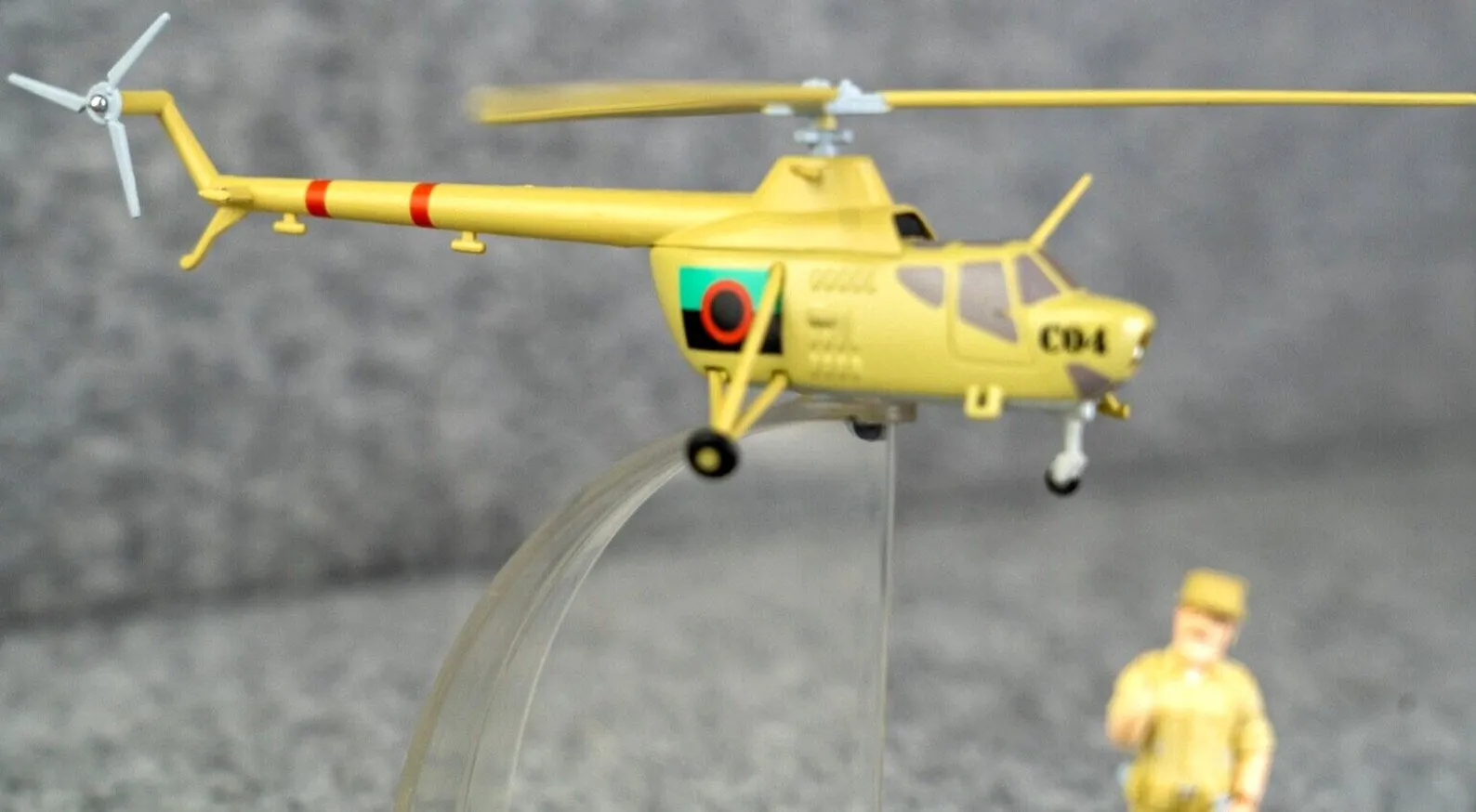 MOULINSART TINTIN Plane 29542 Army Helicopter: Picaros Hachette Avion #22