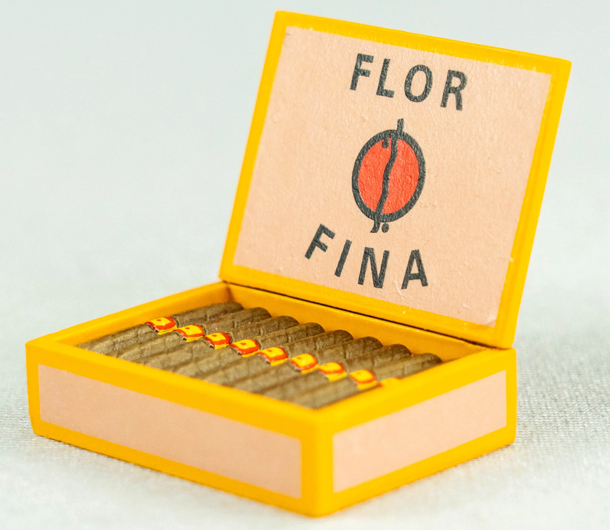 Pixi Statuette 5603 Box of Cigars Rare Metal Model 1994 L'Objet Mythe Tintin