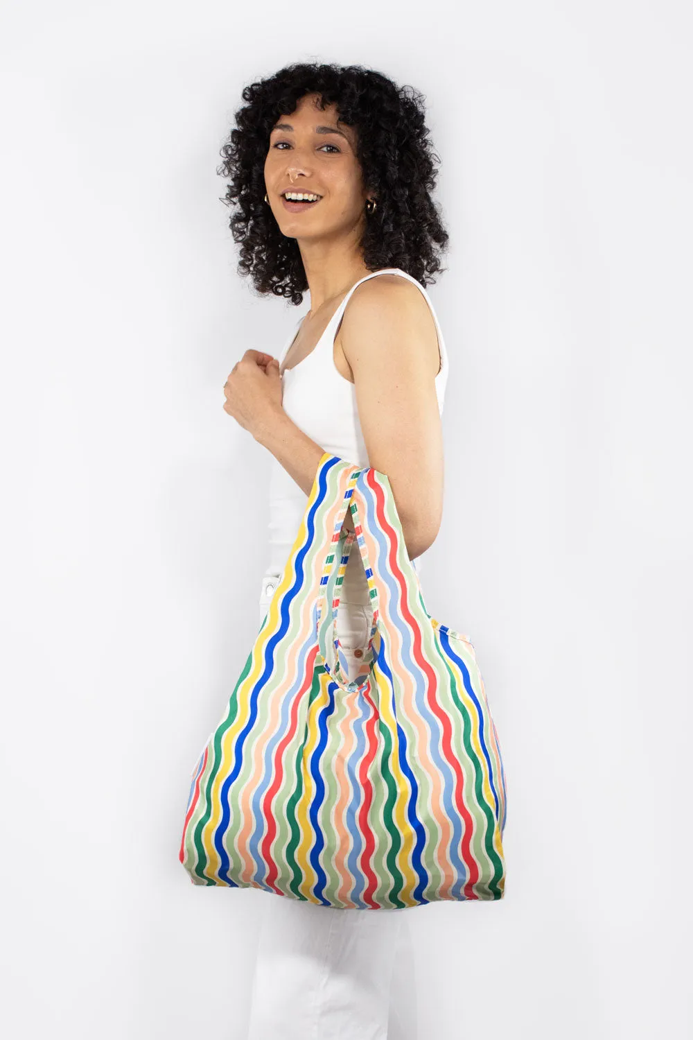 Rainbow Waves | Medium