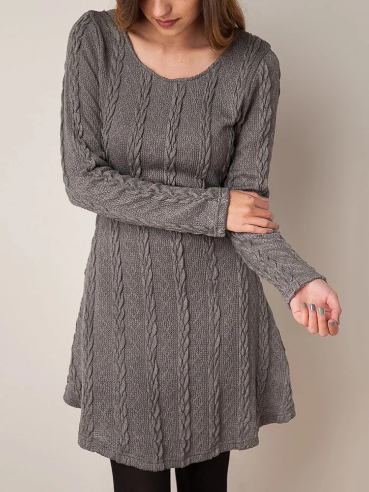 Round Neck Graceful Cut-Out Sweater