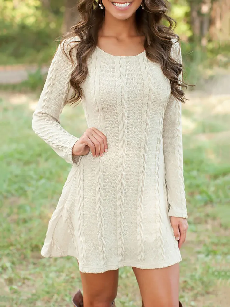 Round Neck Graceful Cut-Out Sweater