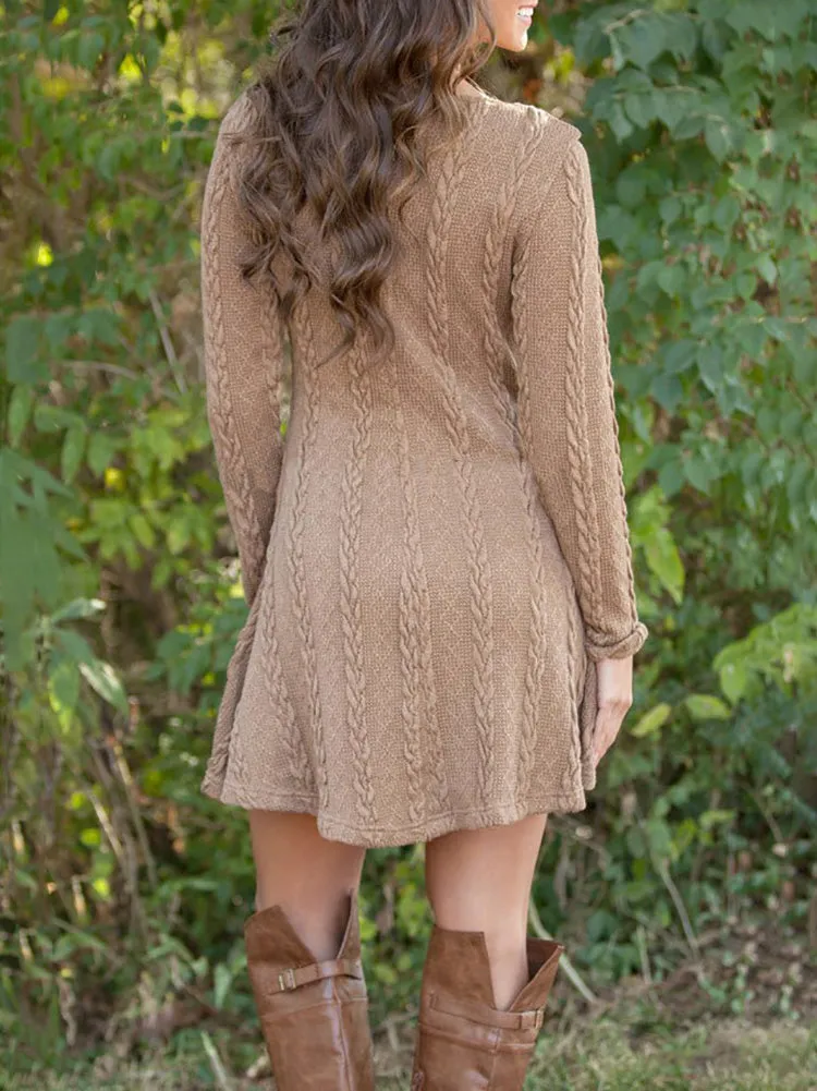 Round Neck Graceful Cut-Out Sweater