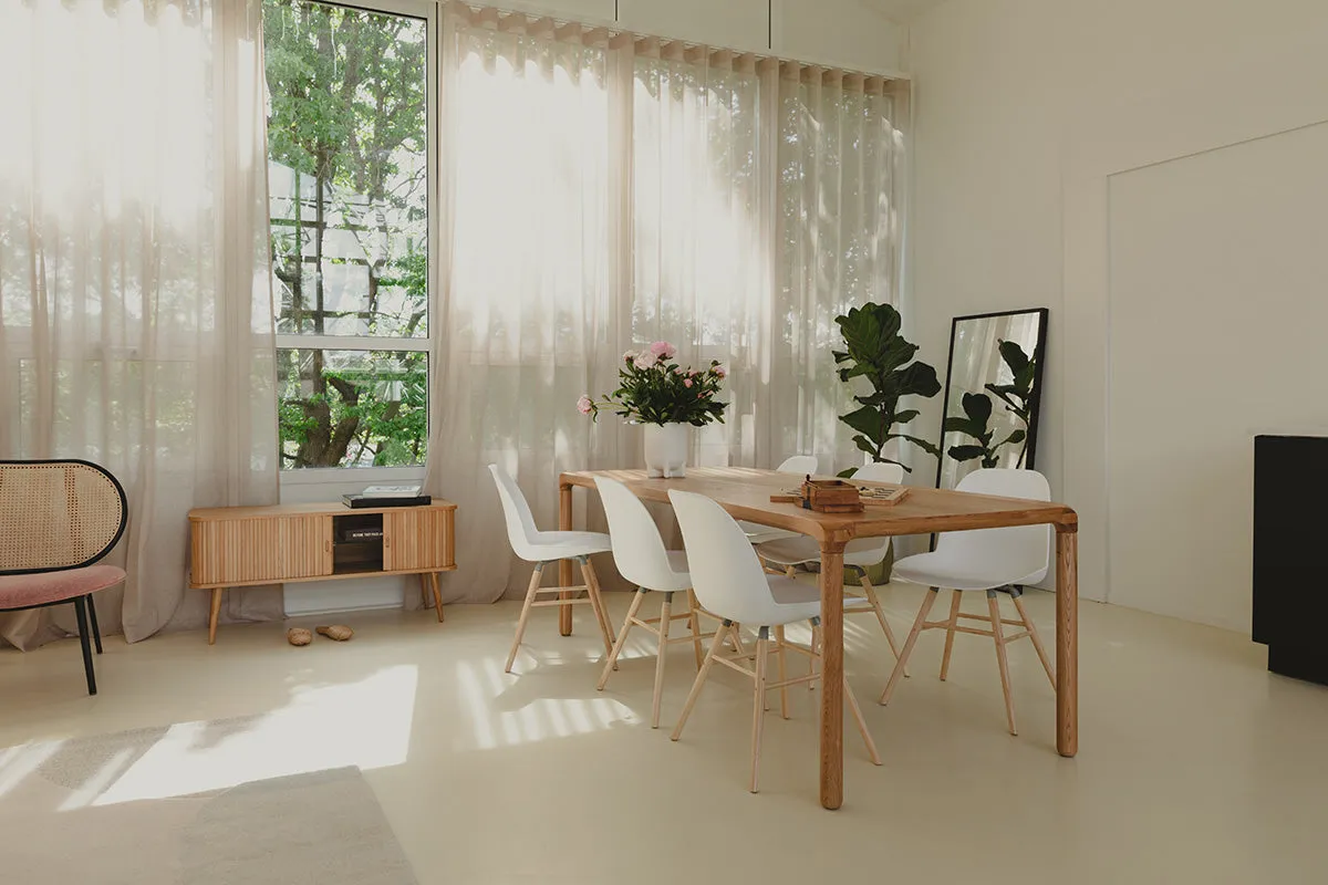 Storm Table