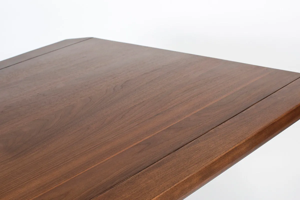 Storm Table