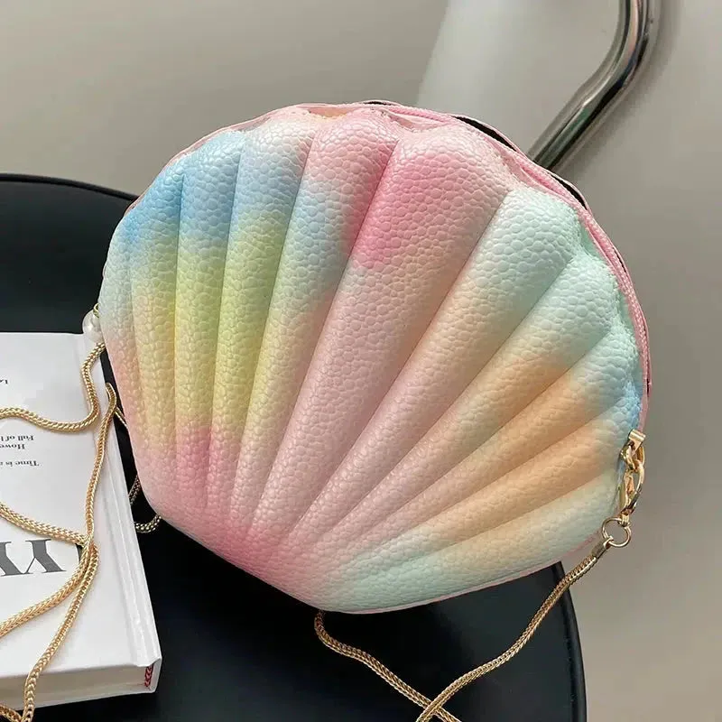 Vvsha Chain Strap Shell-Shaped Shoulder Bag