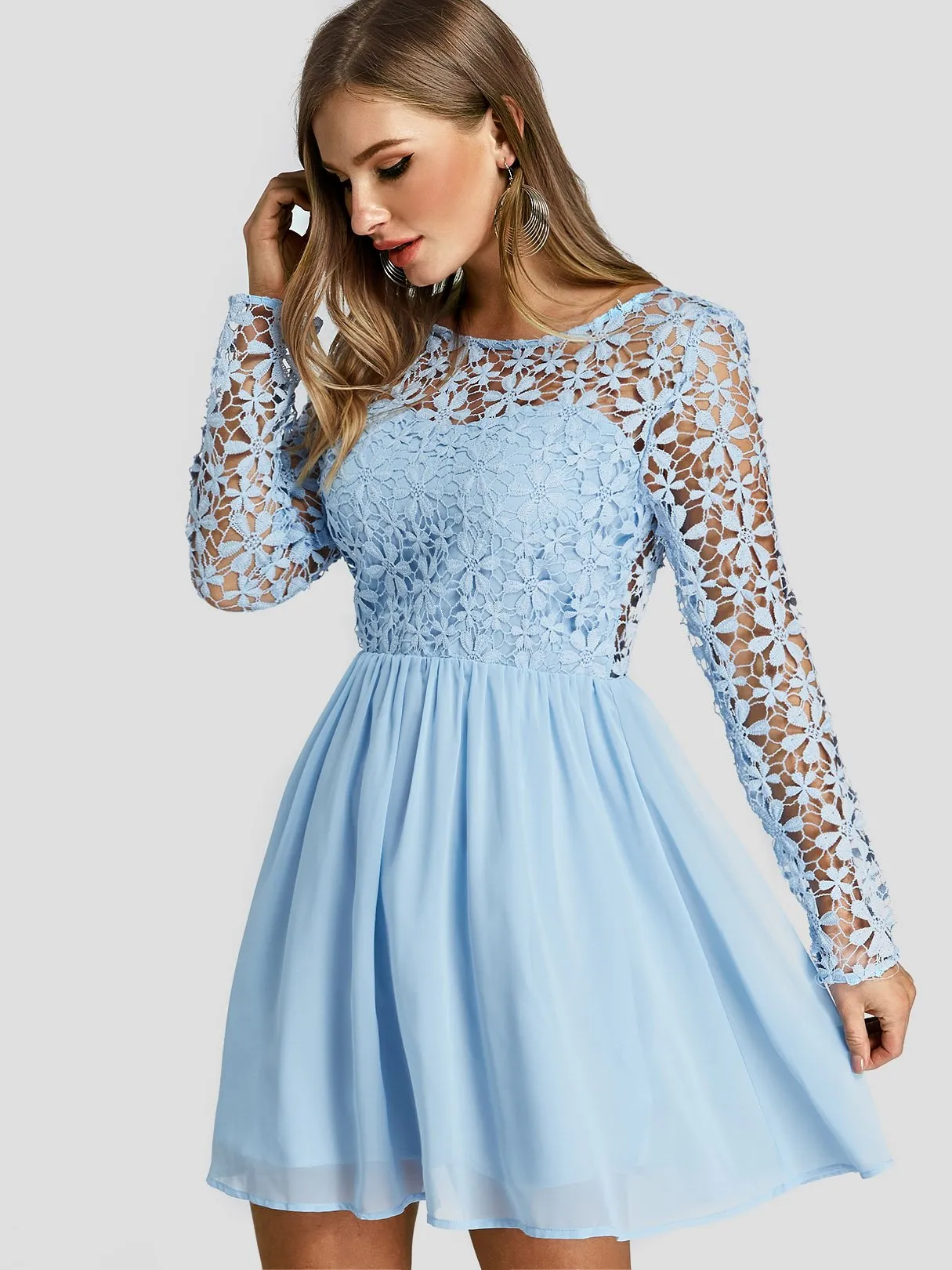 Wholesale Blue Crew Neck Long Sleeve Lace Zip Back Backless Mini Dresses