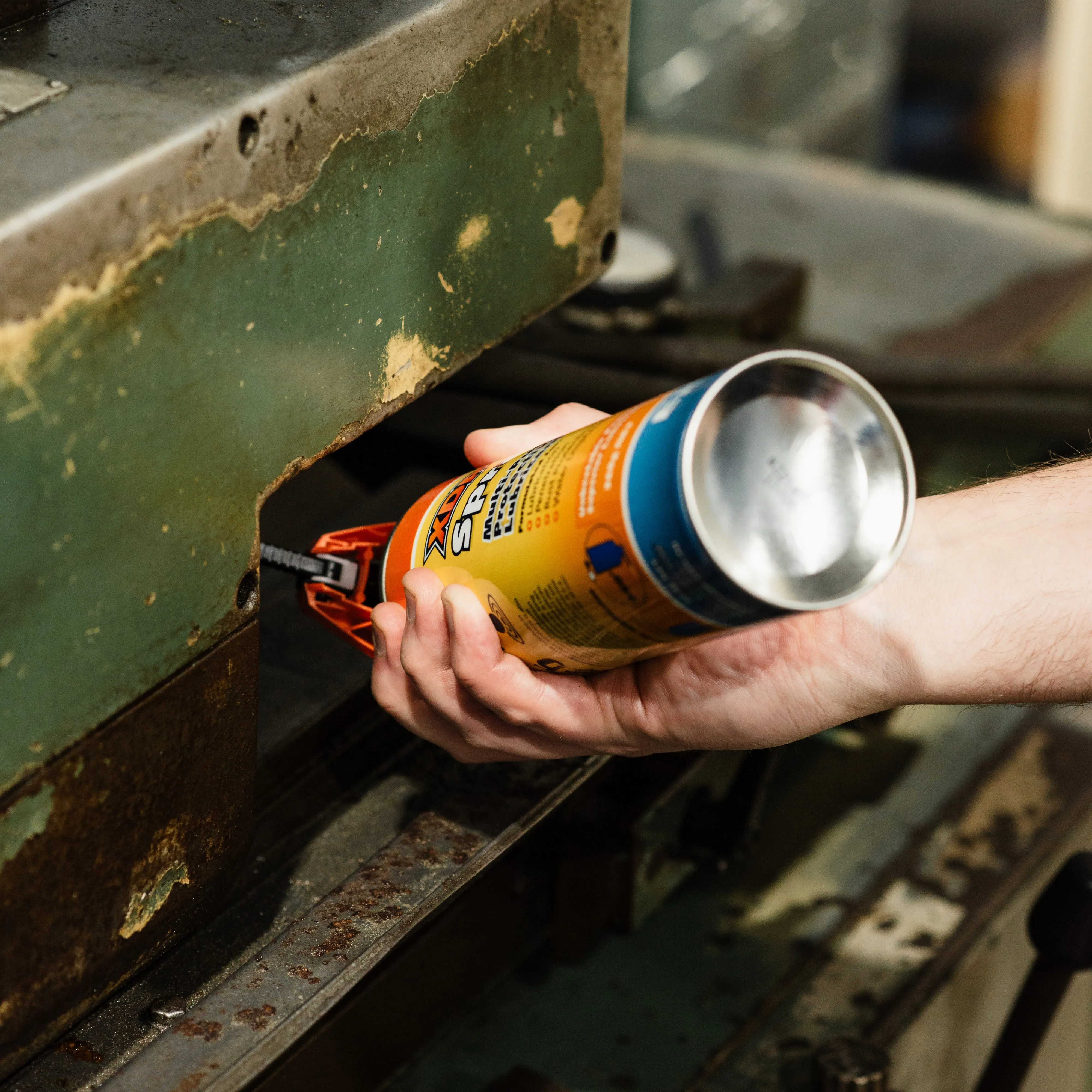 XDP405 Multi-Purpose Protective Lubricant - Spray